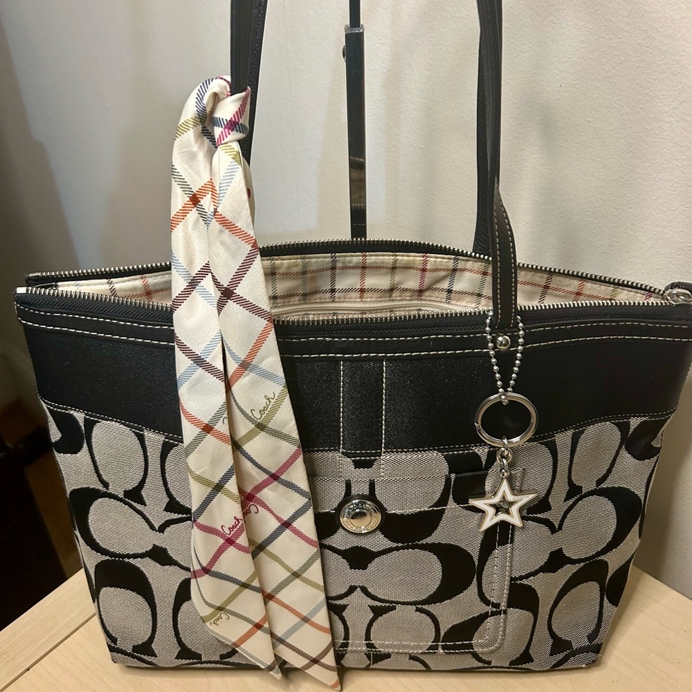 Coach Legacy Tattersall Set Tote Bag, Scarf and Star Keyring